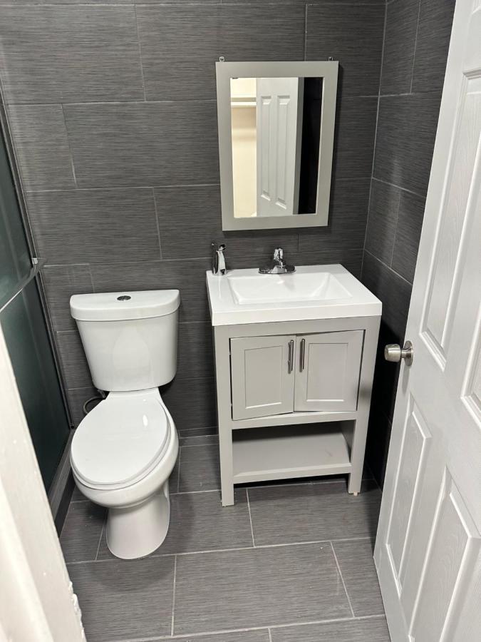 Economy 7 Inn Хамптон Экстерьер фото